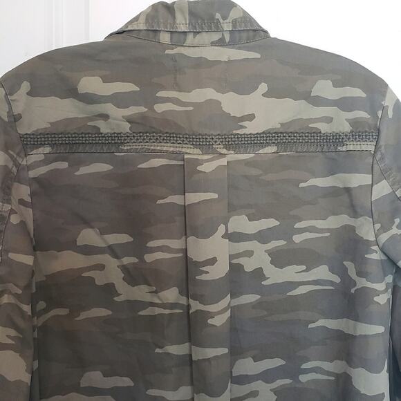 Caslon Nordstrom Camo Lightweight Utility Pocket Jacket Embroidered XS - Picture 8 of 11
